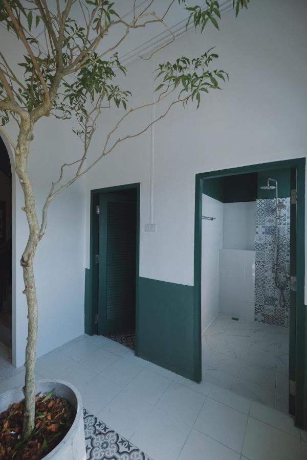Matou Hostel & Cafe Ban Laem Muang Exterior photo